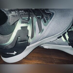 SOLD NEW - Size 13 - Nike Flexmethod TR - Black Cool Grey